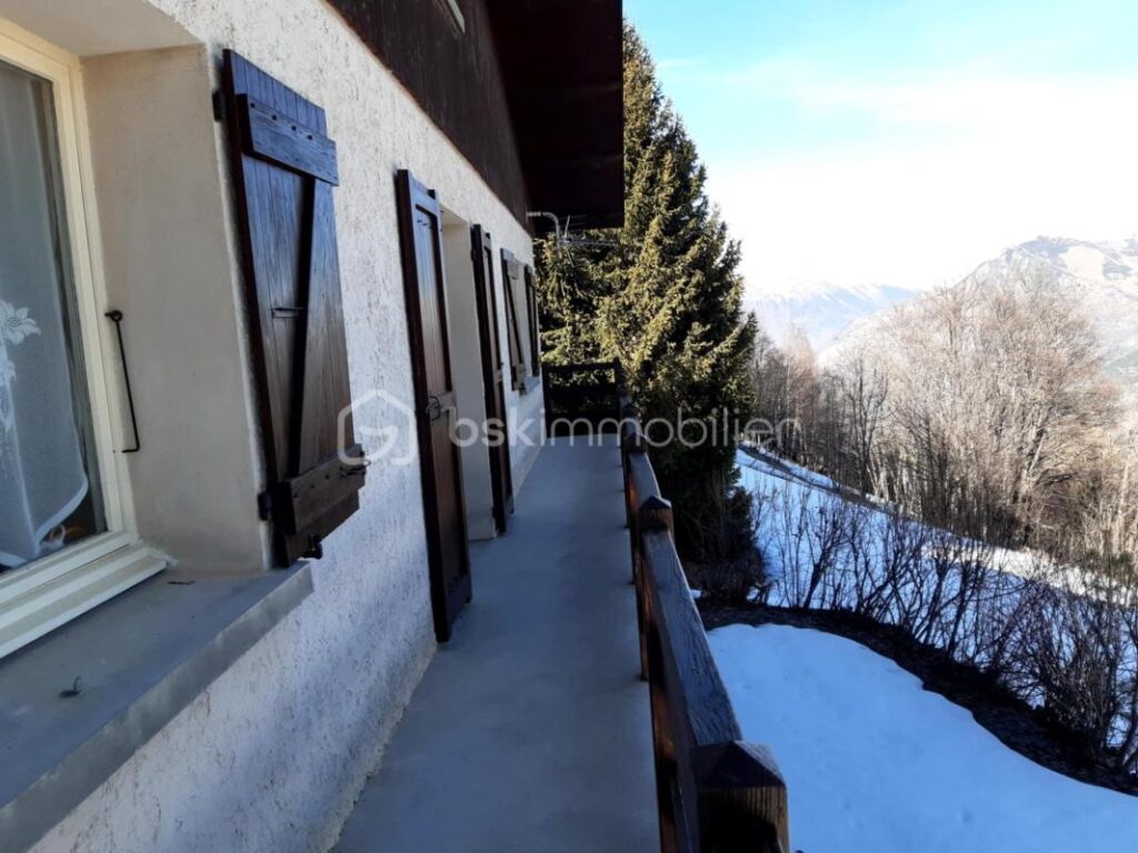 Maison 96m² 4 chambres – 5 pièces – 4 chambres – 96 m²