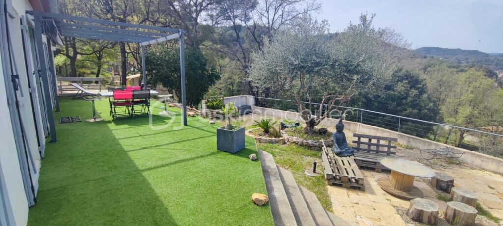 opportunité villa T4 vue panoramique – 4 pièces – 3 chambres – 104 m²