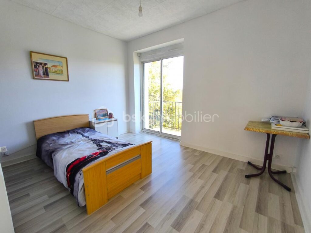 Charme et rentabilité : un bien, deux opportunités – 7 pièces – 4 chambres – 200 m²