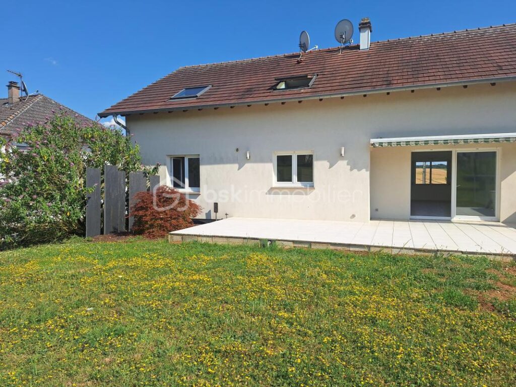 À VENDRE – MAISON INDIVIDUELLE – SECTEUR LANING 314.800 € 175 m² | 6 PIÈCES | 4 CHAMBRES | SOUS-SOL COMPLET | DOUBLE GARAGE | JARDIN PAYSAGÉ – 6 pièces – 4 chambres – 175 m²