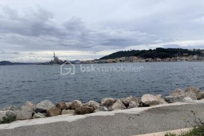 A SAISIR VENDU LOUE – 2 pièces – 1 chambre – 30 m²