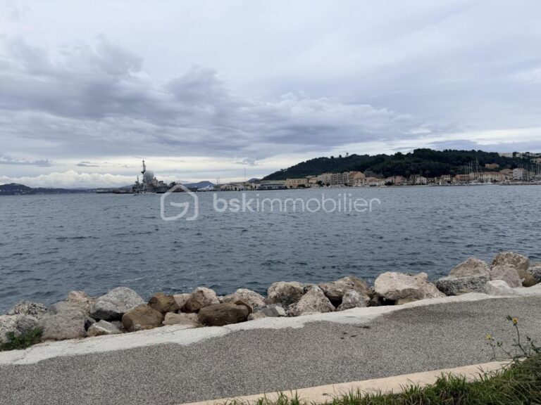 A SAISIR VENDU LOUE – 2 pièces – 1 chambre – 30 m²