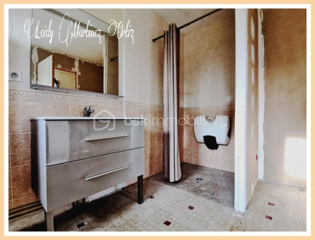 Propriété, maison 200m2,terrain 2,7ha – 6 pièces – 3 chambres – 200 m²