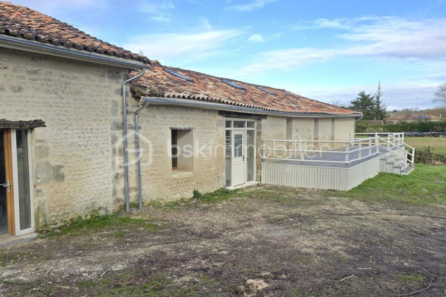 Maison à vendre à Ronsenac