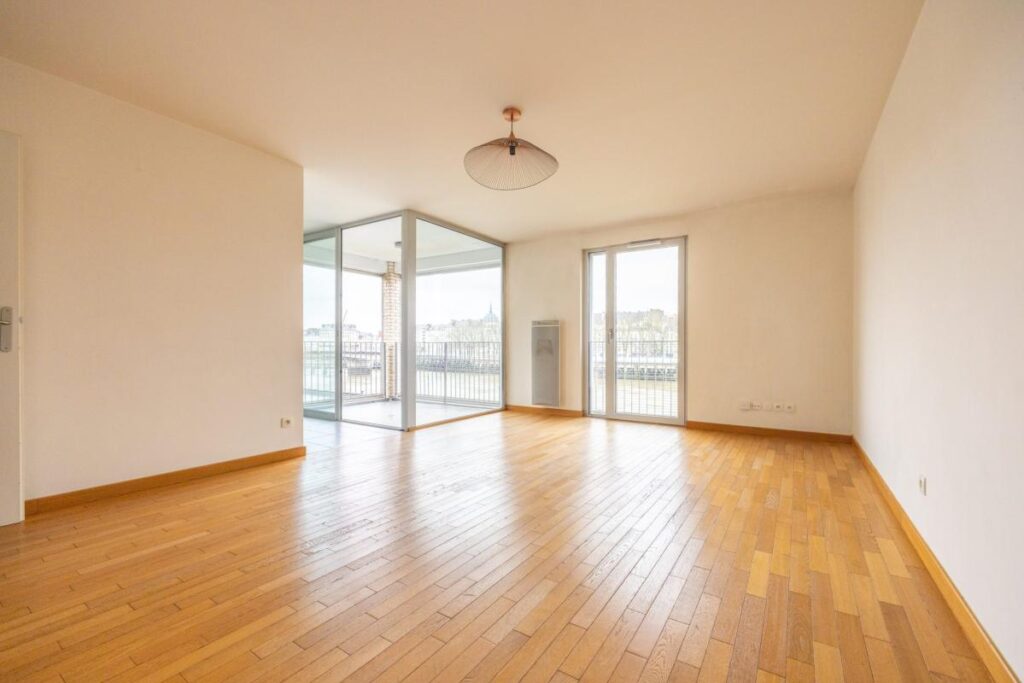 Appartement T3 face Loire – 3 pièces – 2 chambres – 62 m²