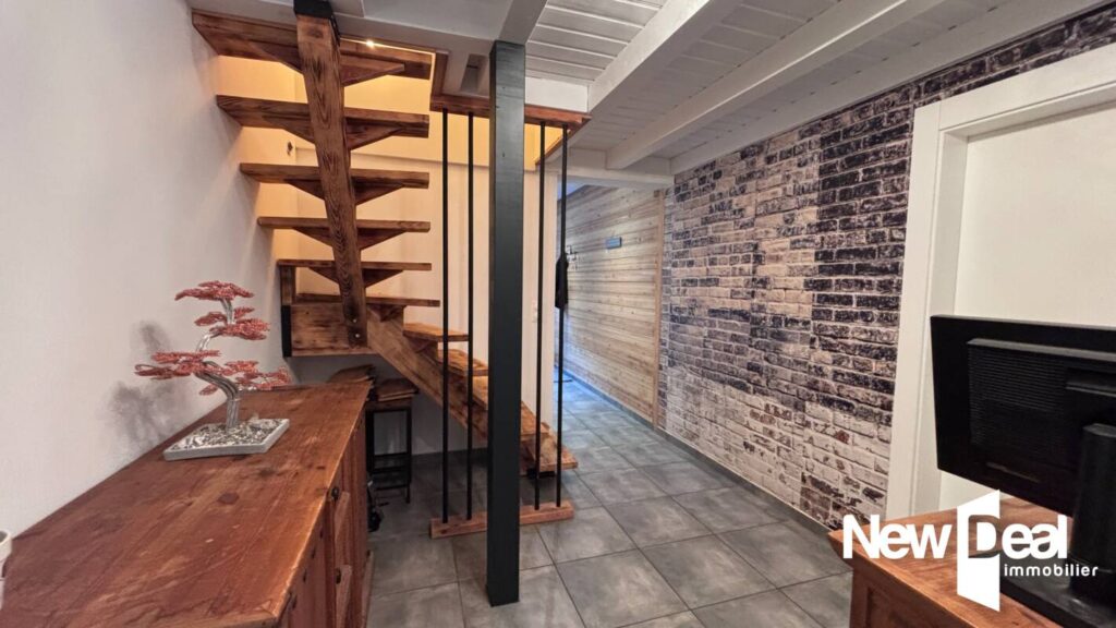 CHAMONIX MONT-BLANC – CHALET 6 Pièces – 4 Chambres – GARAGE mezzanine – VUE exceptionnelle Massif du MONT-BLANC – 6 pièces – 4 chambres – 152 m²