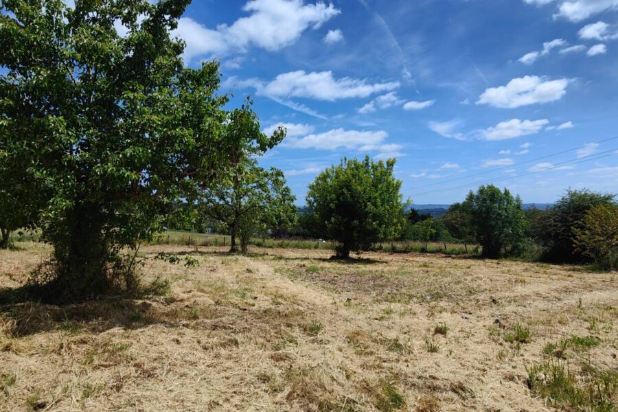 Terrain à vendre à Donzenac
