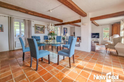 MONTAUROUX, Splendide villa orientée plein sud, nichée dans un domaine calme et verdoyant – 5 pièces – 4 chambres – 163 m²