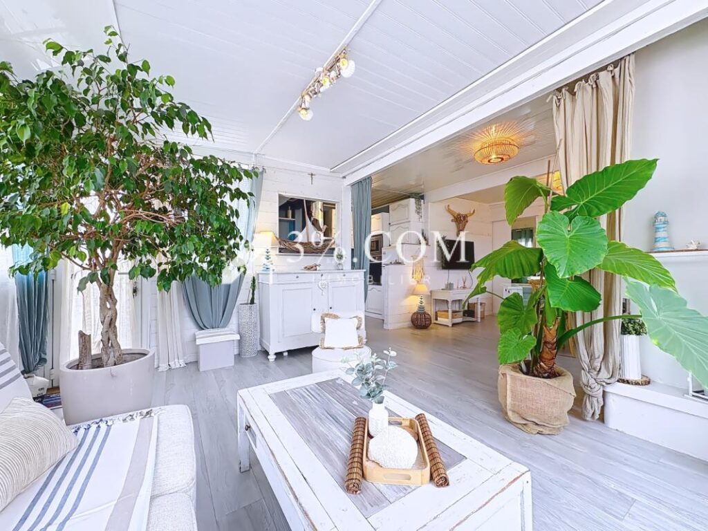 Charmant chalet 7 pièces de 112 m2 en pleine propriété – jar – 7 pièces – 5 chambres – 111 m²