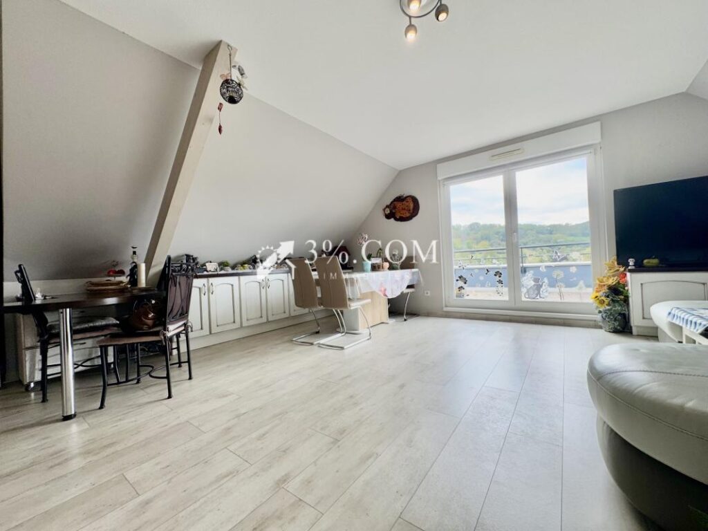 3%COM Très bel appartement avec double terrasse – vue campag – 3 pièces – 2 chambres – 102 m²