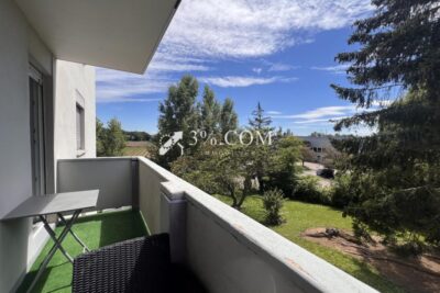 3%.COM Très bel appartement rénové au calme avec terrasse + – 2 pièces – 1 chambre – 59 m²