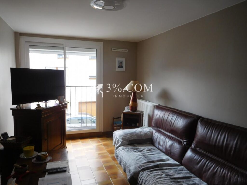 Secteur Nouveau Roubaix, maison située en lotissement privé – 6 pièces – 3 chambres – 89 m²