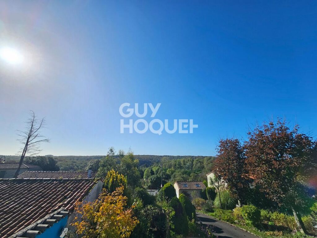 Maison atypique Mervent – 6 pièces – 4 chambres – 169 m²