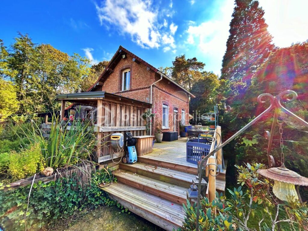 ✨ Élégance et charme à la campagne – Maison de caractère de 1895 avec dépendances aménagées ✨ – 6 pièces – 3 chambres – 160 m²