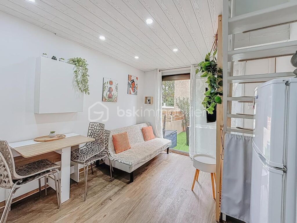 *** MAISONNETTE DE 40 m² AVEC PARKING – FRONTIGNAN PLAGE *** – 3 pièces – 2 chambres – 40 m²