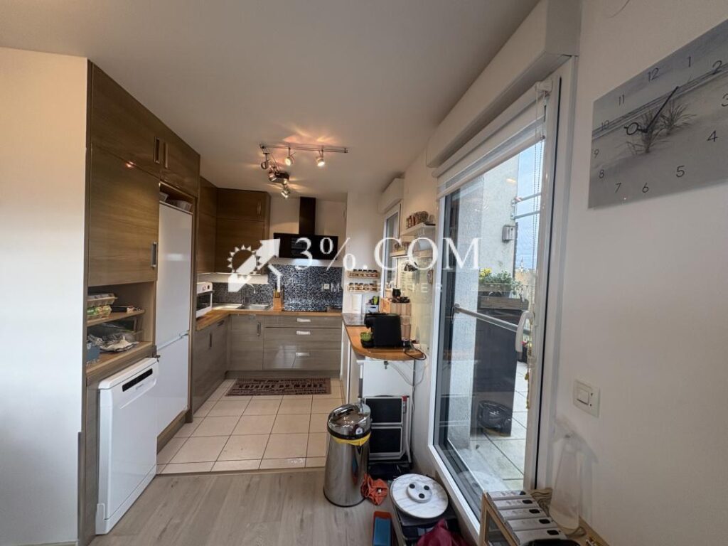 Appartement type 3 avec balcon 71m2 résidence récente à Anz – 4 pièces – 2 chambres – 70 m²