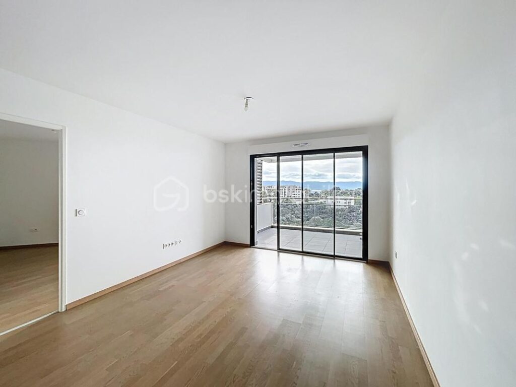 Ajaccio – T2 avec parking Résidence Genovese Vue mer – 2 pièces – 1 chambre – 44 m²