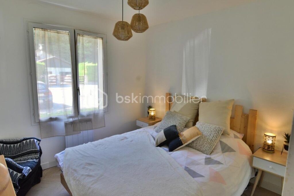 REZ DE JARDIN A VENDRE – 4 pièces – 3 chambres – 72 m²