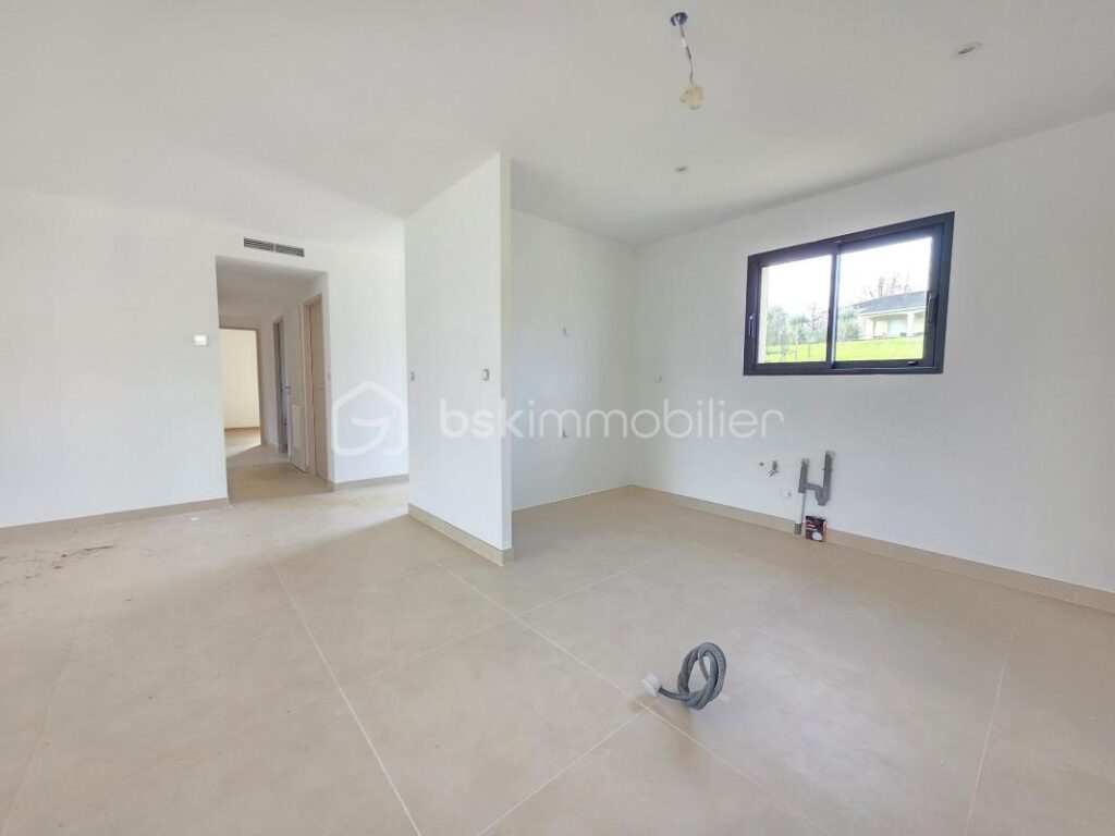 MAISON NEUVE RE2020- MOIRAX-3 CHAMBRES- TERRAIN 933 m² – 4 pièces – 3 chambres – 91 m²