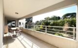 NICE OUEST – AV. DE LA LANTERNE / FABRON 4P – 120 m² – Terrasses 48 m² – Vue mer – Clim – Piscine – Garages – 4 pièces – 3 chambres – 120 m²