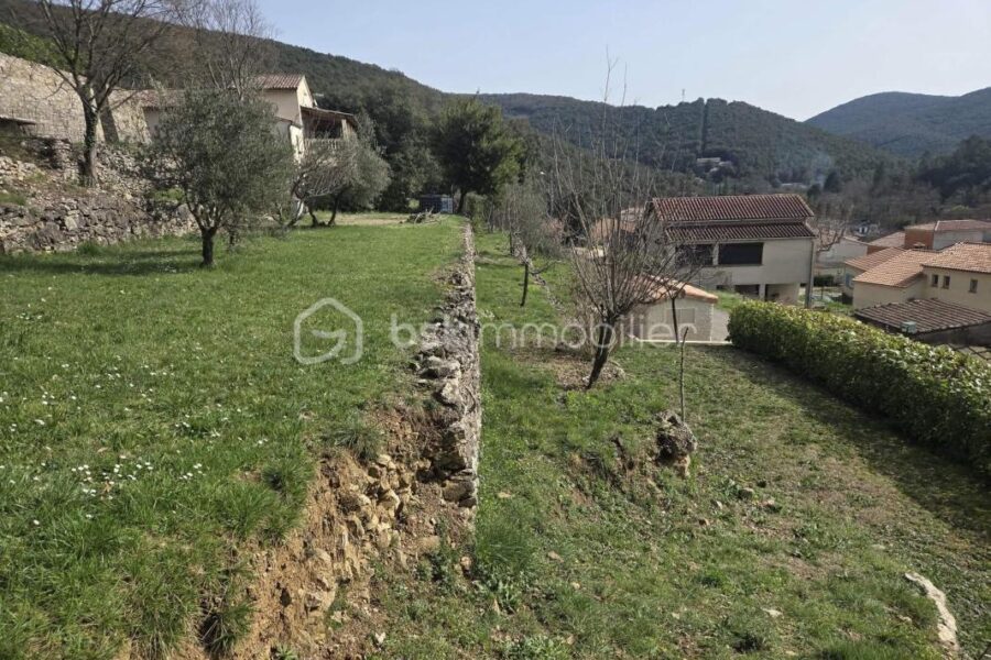 Terrain à vendre à Les salles du gardon
