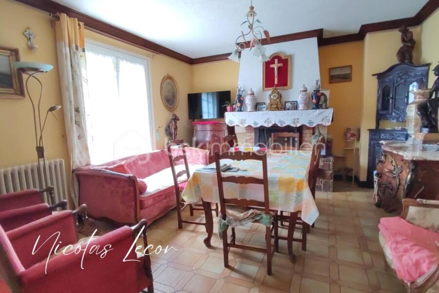 Maison à vendre à Foëcy