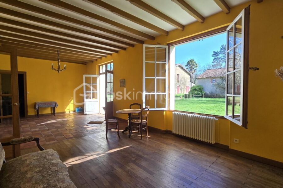 Maison à vendre à Le vigeant