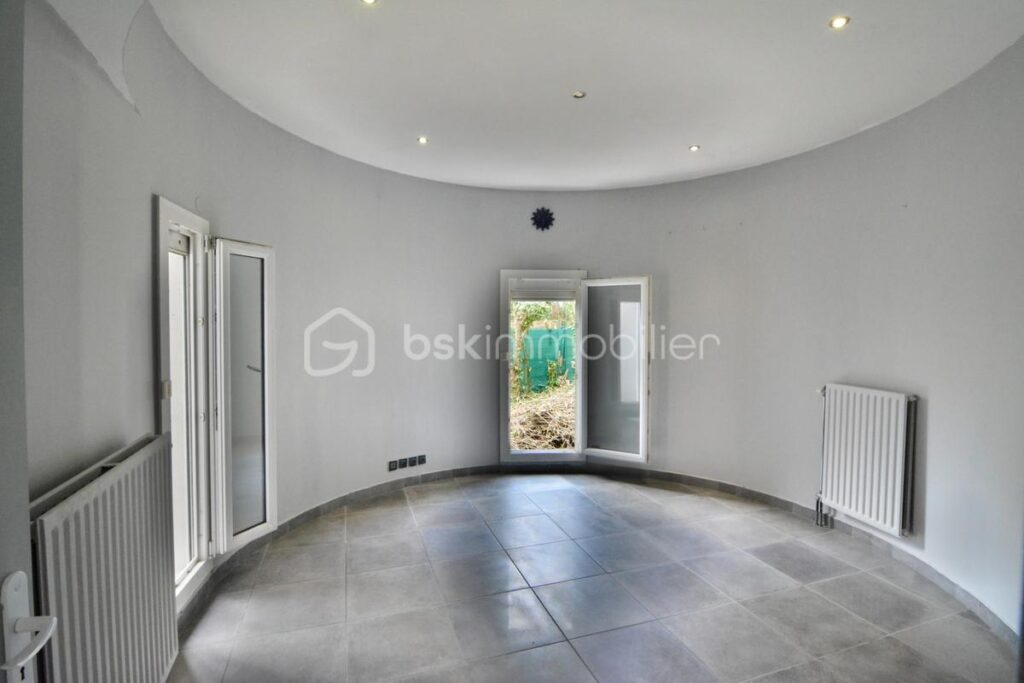 Vente Maison d’Architecte Saint-Martin-d’Hères : Renaudie & Gailhoustet – 5 pièces – 3 chambres – 134 m²