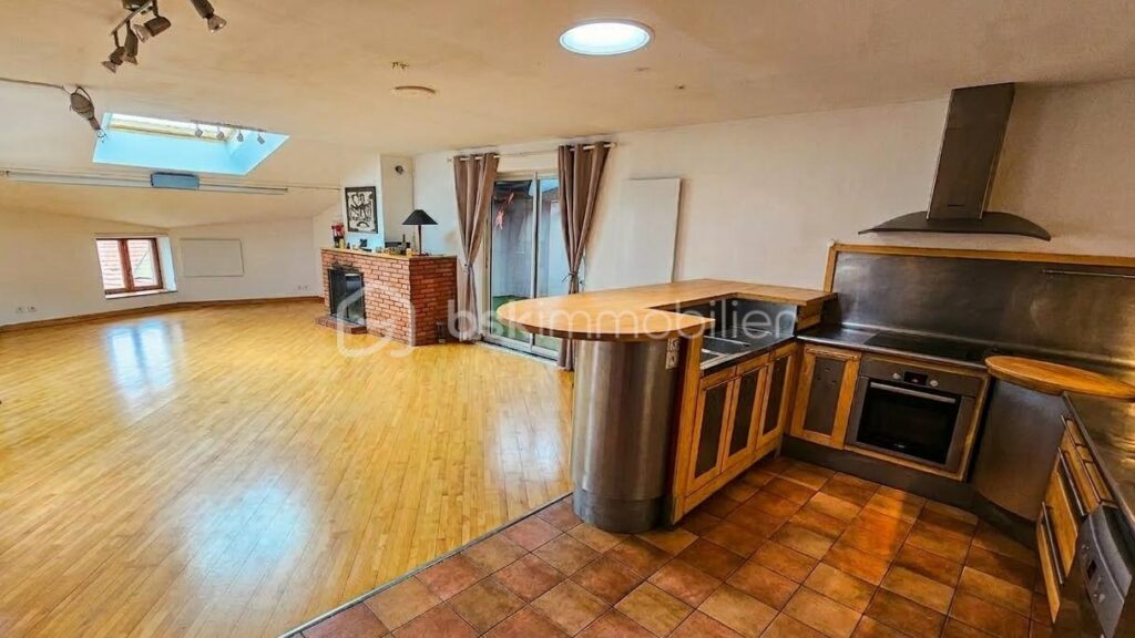 Maison de Village (228 m²) – Vue Panoramique à Amance (54770) – 7 pièces – 5 chambres – 228 m²