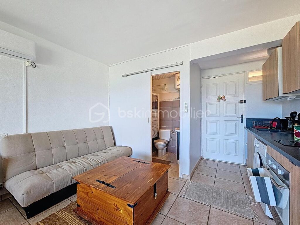 Studio splendide vue mer plage à pied – 1 pièce – 1 chambre – 23 m²