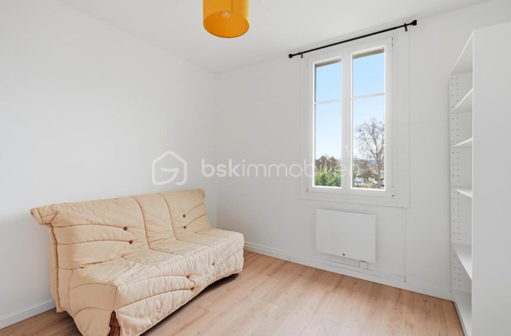 T3 RENOVE, CUSSET – 3 pièces – 2 chambres – 47 m²