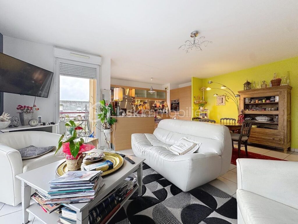 Appartement 3 pièces dans résidence avec garage et ascenseur – 3 pièces – 2 chambres – 66 m²