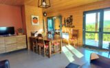 Chalet avec vue dégagée de 69m2 et 2 chambres sur 1330m2 clo – 3 pièces – 2 chambres – 69 m²