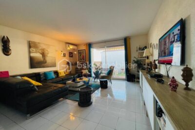 MAISON T5 AVEC PISCINE / ENVIRONNEMENT CALME – 5 pièces – 4 chambres – 125 m²