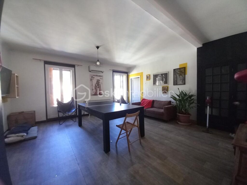 Rare vigneron dans le centre-ville avec jardin et 4 chambres – 5 pièces – 4 chambres – 150 m²