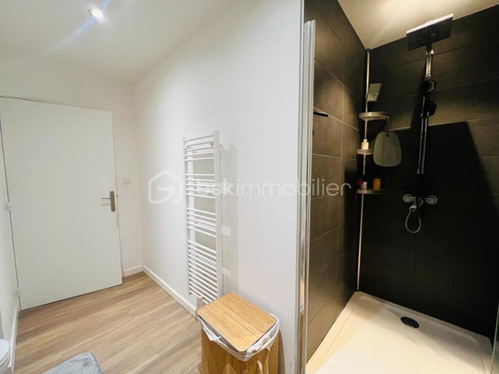 Maison bord de l’eau – 4 pièces – 3 chambres – 98 m²