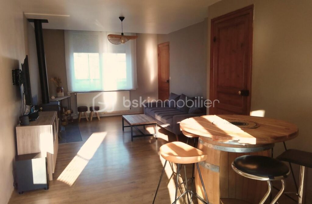 Maison familiale à Fretin – 7 pièces – 3 chambres – 142 m²