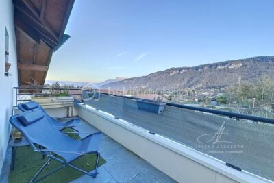 Superbe Type 3 dernière étage avec terrasse de 30m2 expo Sud/Est et vue panoramique – 3 pièces – 2 chambres – 67 m²
