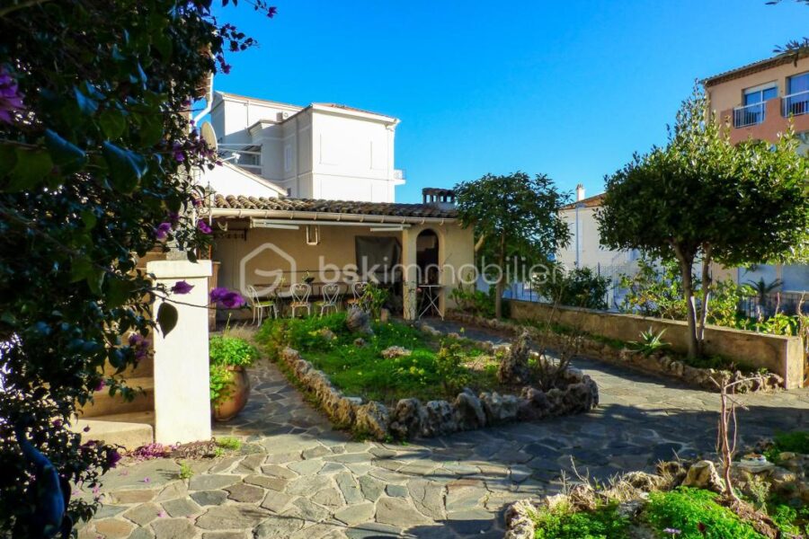 Maison à vendre à Sainte maxime