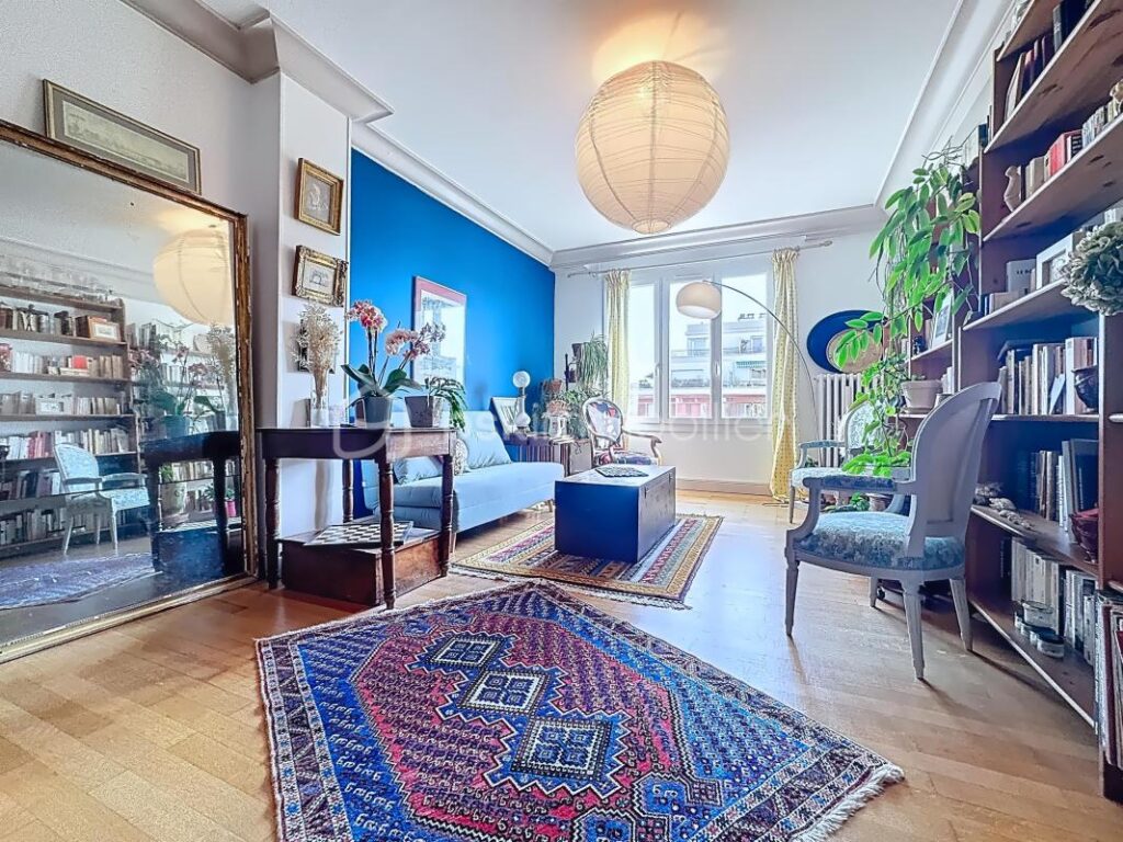 🏡 Appartement T3 lumineux avec balcon et vue montagnes – Grenoble – 3 pièces – 2 chambres – 82 m²