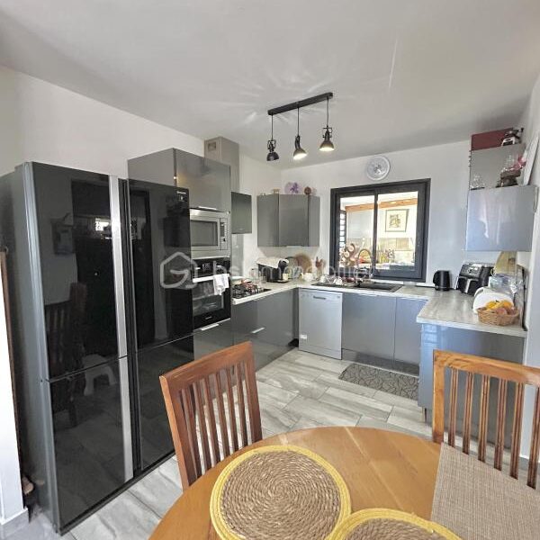 Maison à vendre à Le tampon