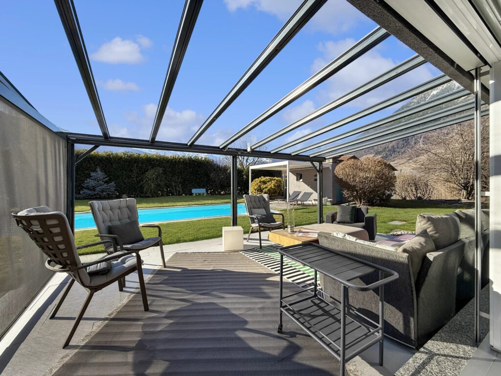 Villa contemporaine avec piscine à Fully ! – NR pièces – 5 chambres – 207 m²