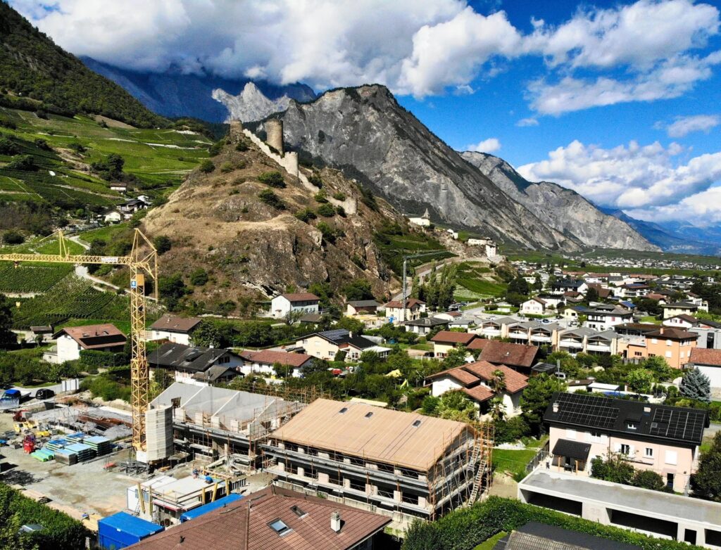 VILLA MITOYENNE LUXUEUSE DE 181 M2 – 6 pièces – NR chambres – 181 m²