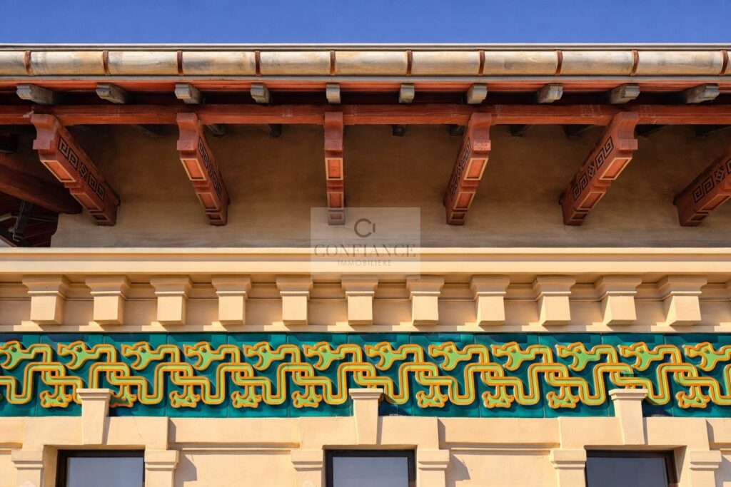 Villa – 11 pièces – 7 chambres – 750 m²