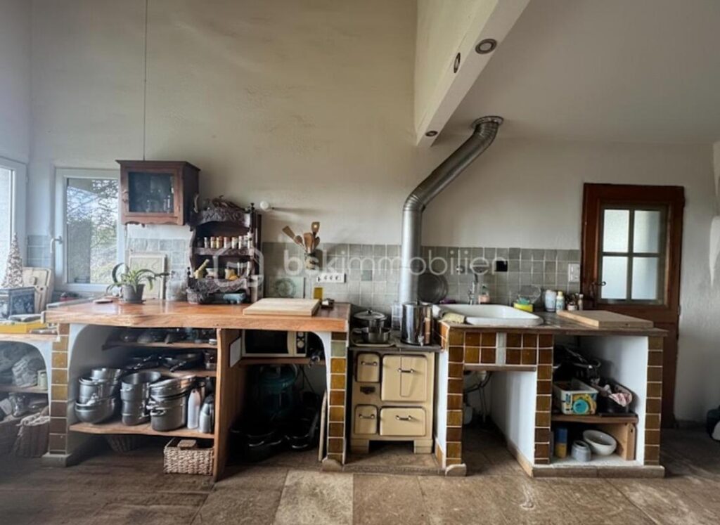 Seillans- Authentique maison de campagne, conforme moderne et panorama d’exception – 5 pièces – 4 chambres – 167 m²