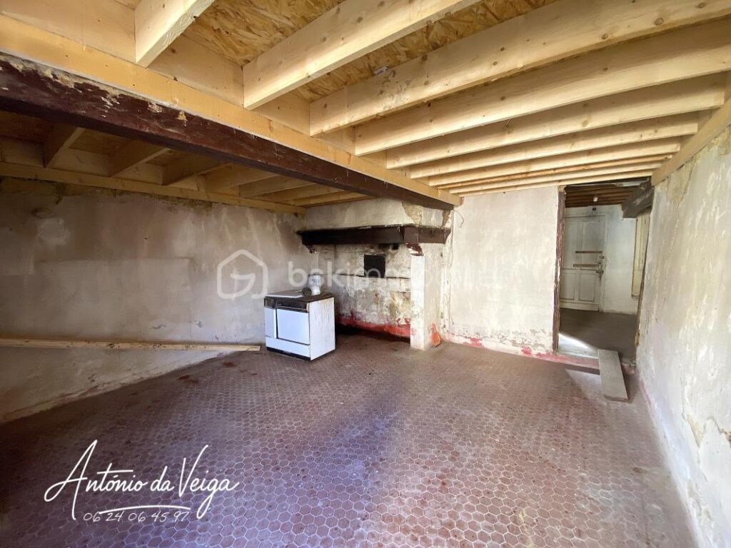 🏡 À vendre – Maison avec potentiel à 5 min de Cazaubon – 5 pièces – 3 chambres – 120 m²
