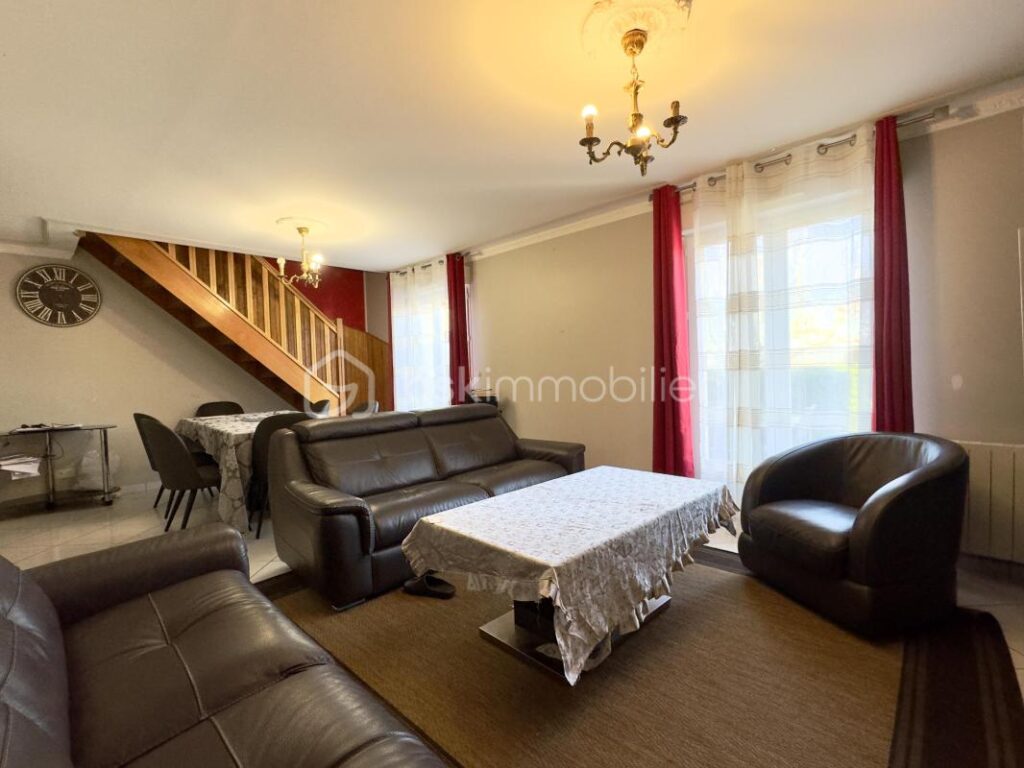 À vendre – Maison récente indépendante (2009) de 110 m² – Nanteuil-lès-Meaux – 6 pièces – 5 chambres – 109 m²