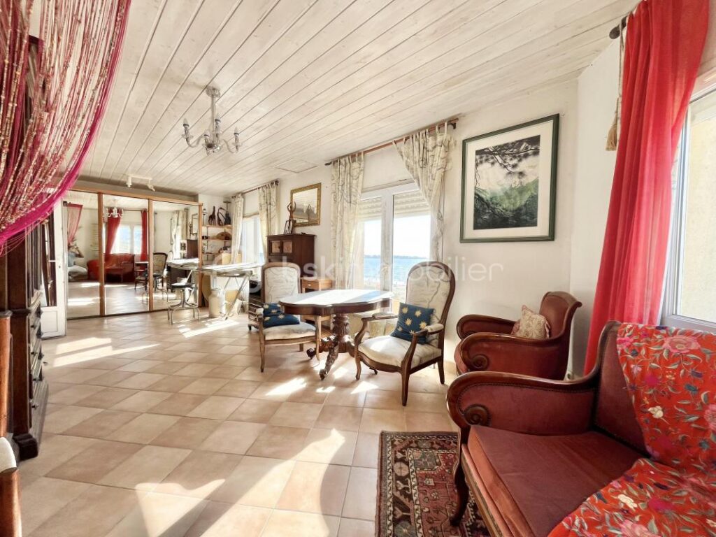 MAISON 91m2 AVEC VUE EXCEPTIONNELLE SUR L’OCÉAN ! – 4 pièces – 2 chambres – 91 m²