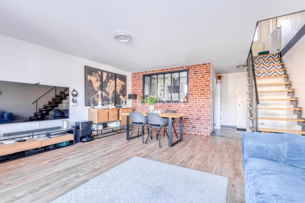 Duplex proche Centre Ville au Calme + balcon + box – 3 pièces – 2 chambres – 68 m²