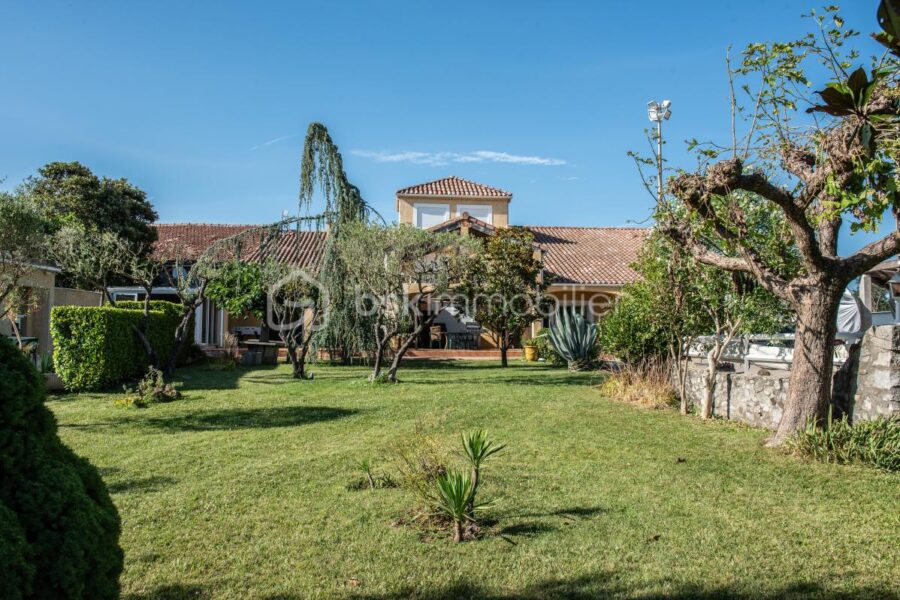 Maison à vendre à Villeneuve de berg